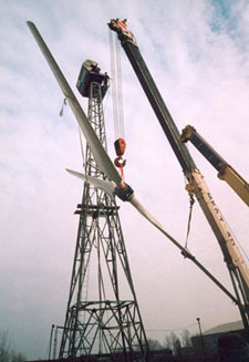 Installing the wind turbine rotor