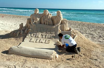 Mexican farmers' sand sculpture